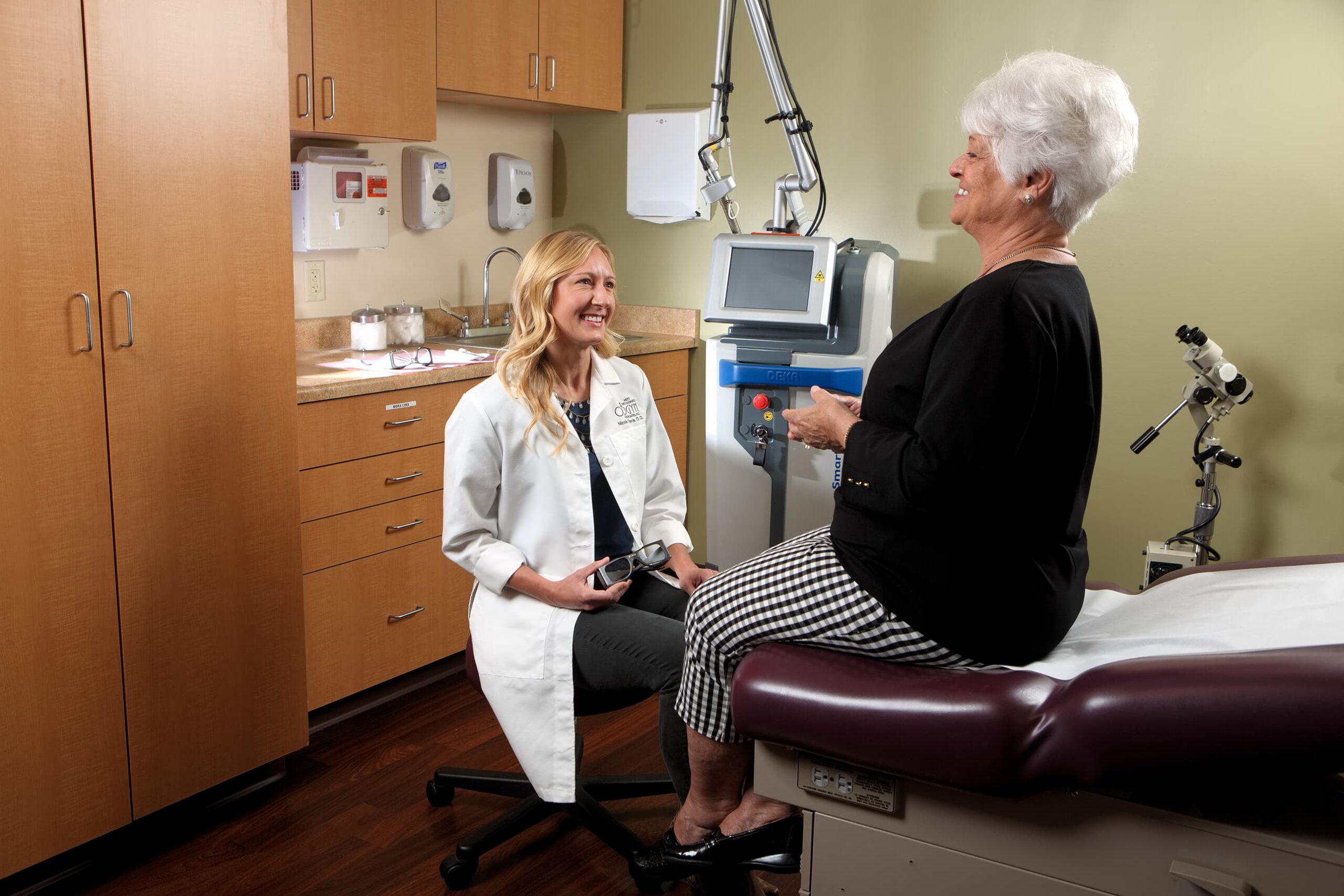 monalisa touch dr davis